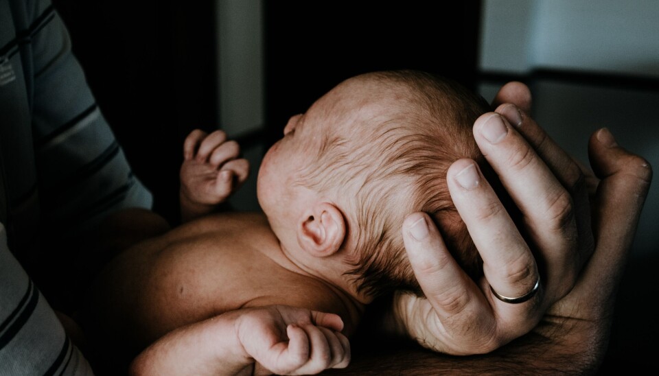 Styrking av foreldre-barn-relasjonen og foreldrekompetansen ved premature TBUF baby prematur foreldre