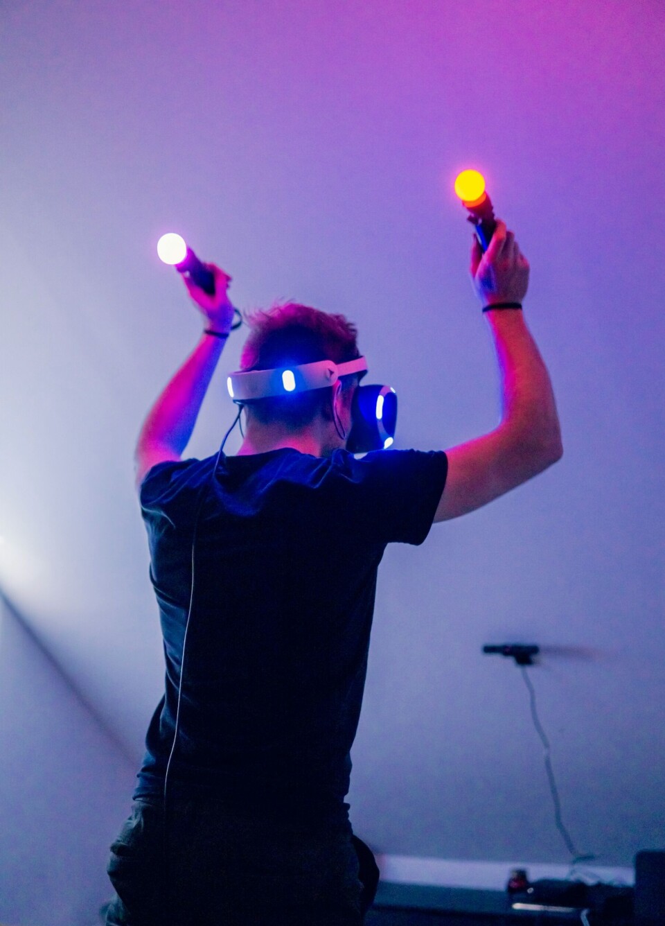 Spill med VR-briller og bevegelse